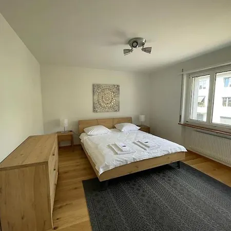 Very And Sunny 2br Flat - Marble 2 Apartment Zurich