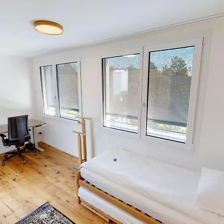Very And Sunny 2br Flat - Marble 2 Apartment *